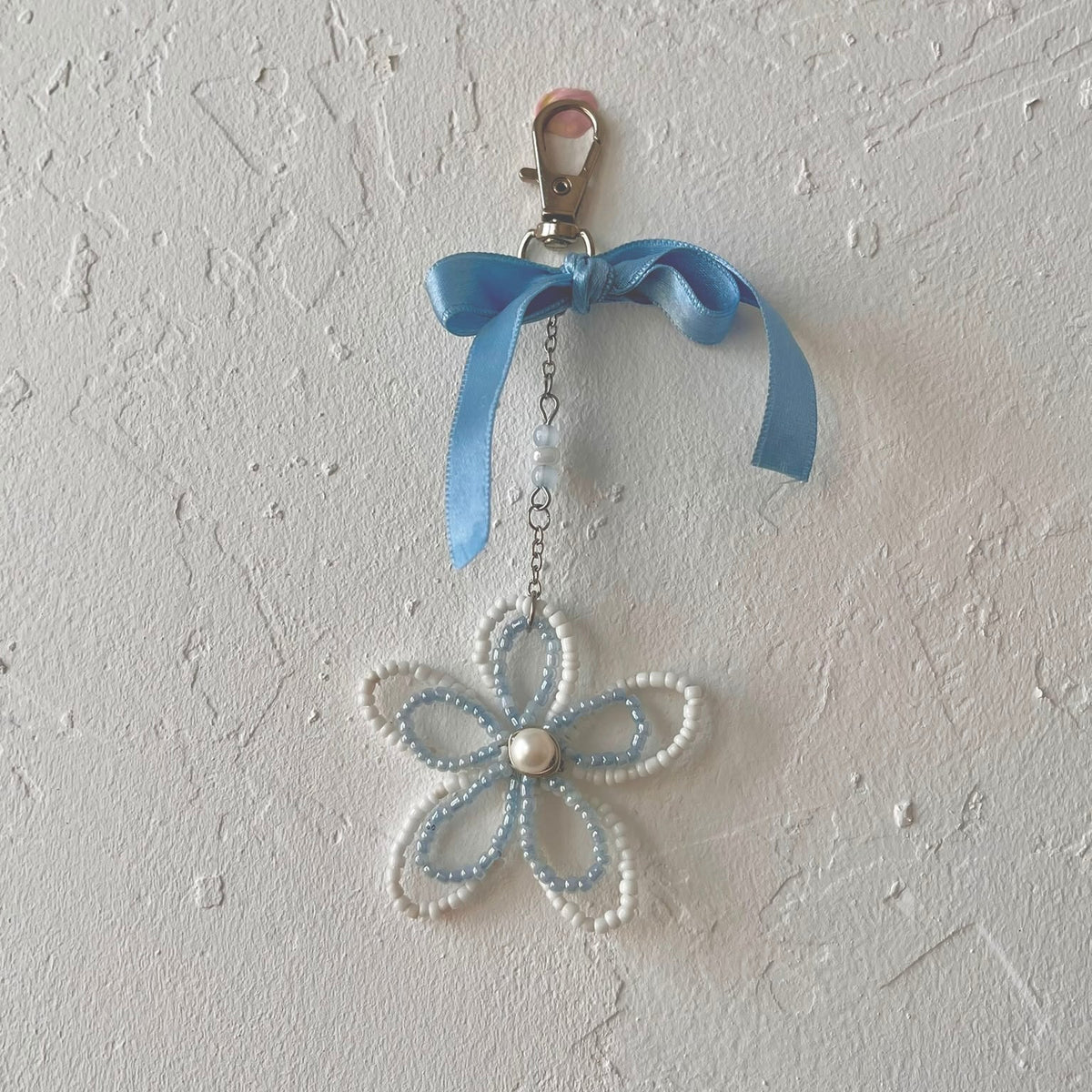 Porte-clés fleur en perles