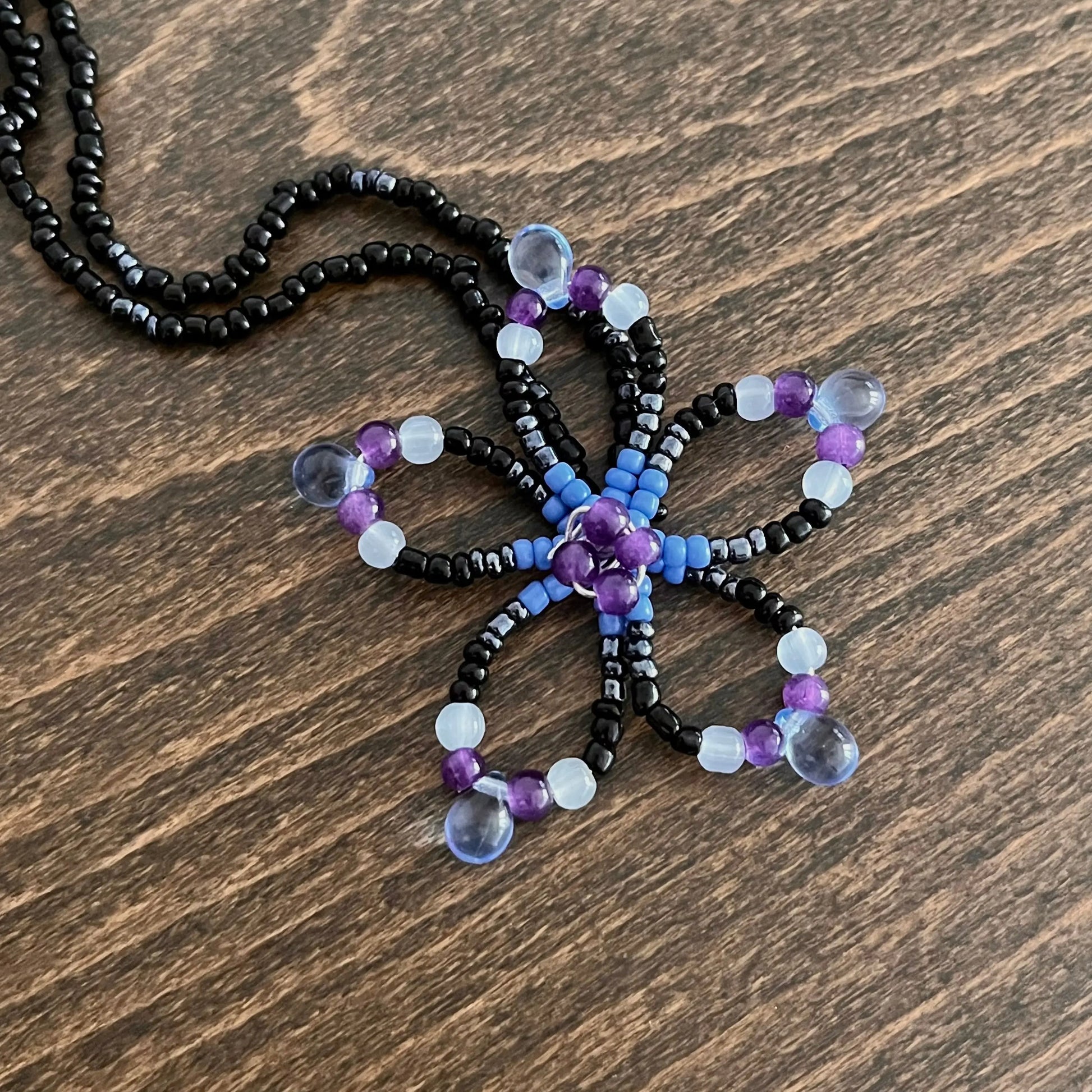 Collier " Obsidian Tide" en perles Searen Atelier